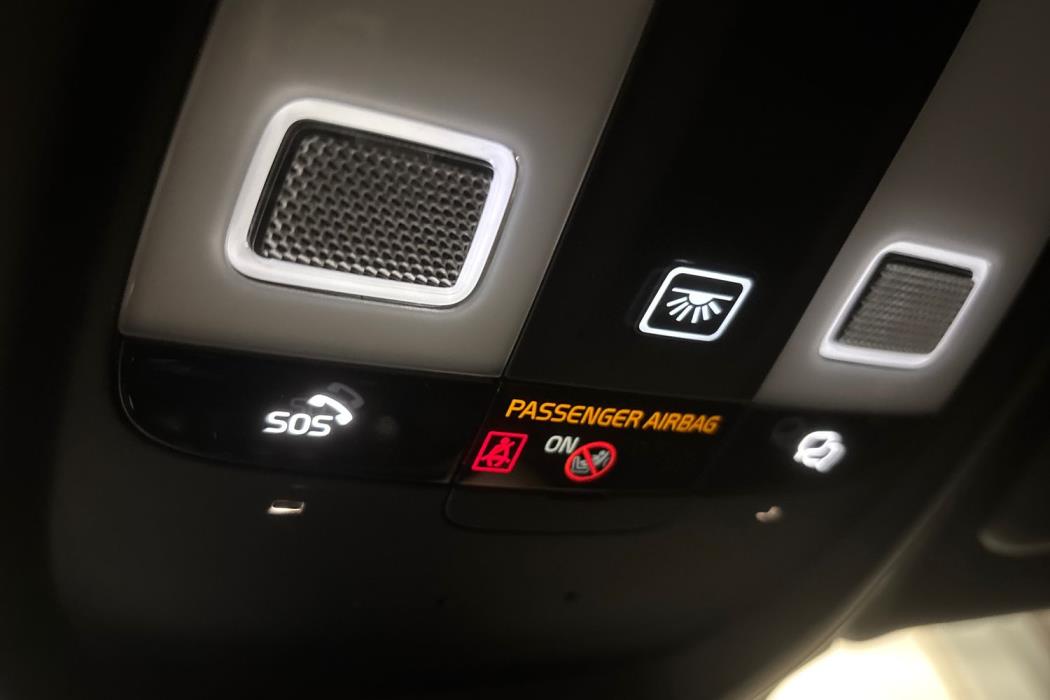 VOLVO XC40 2023