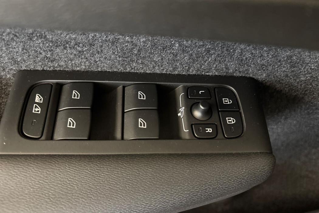 Volvo XC40 2023