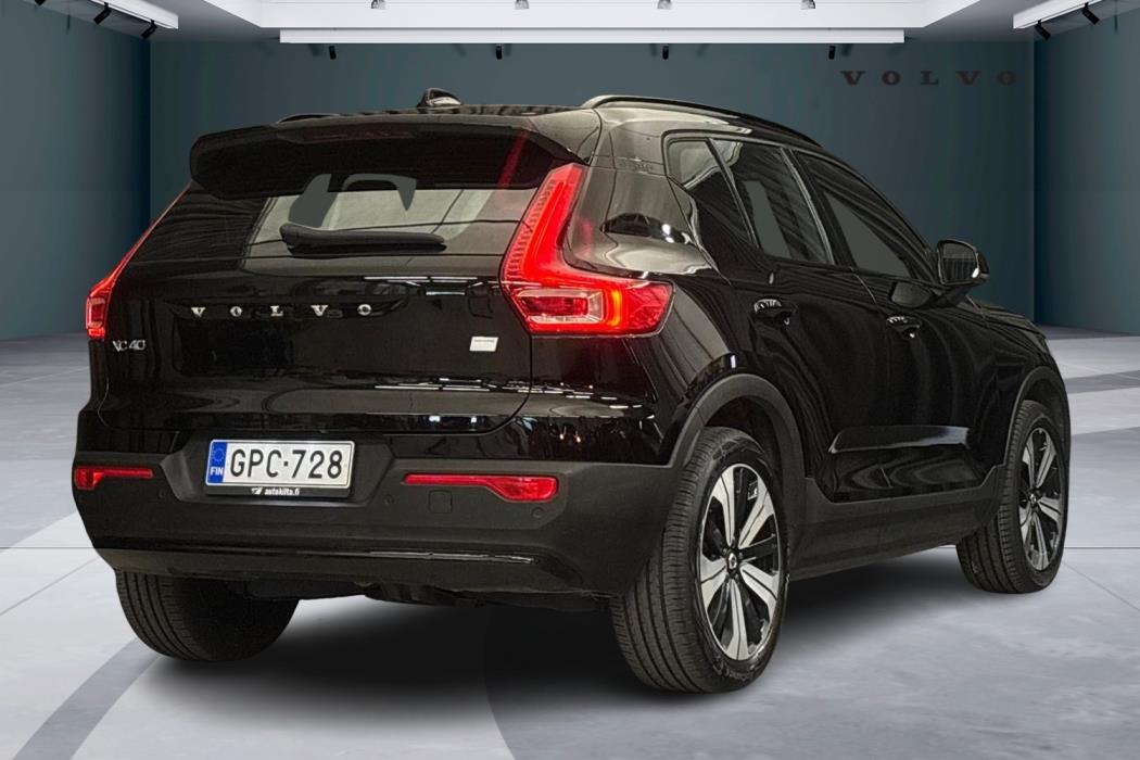 Volvo XC40 2023
