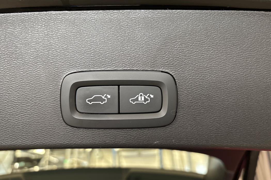 Volvo XC40 2023