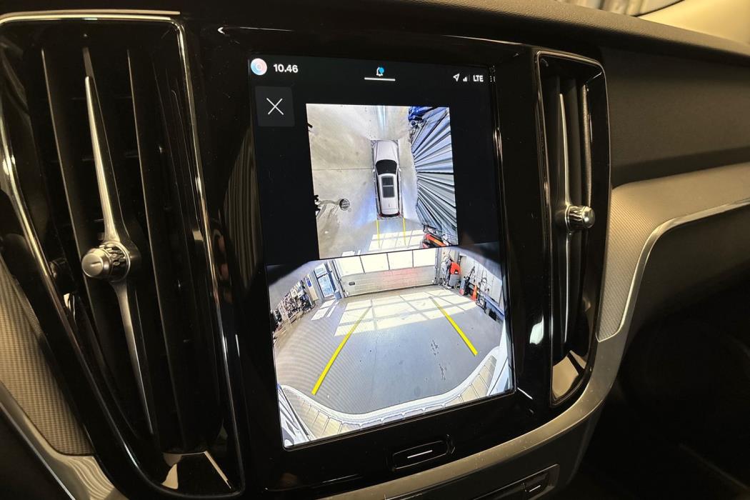 Volvo V60 2024