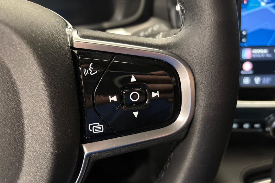 Volvo V60 2024