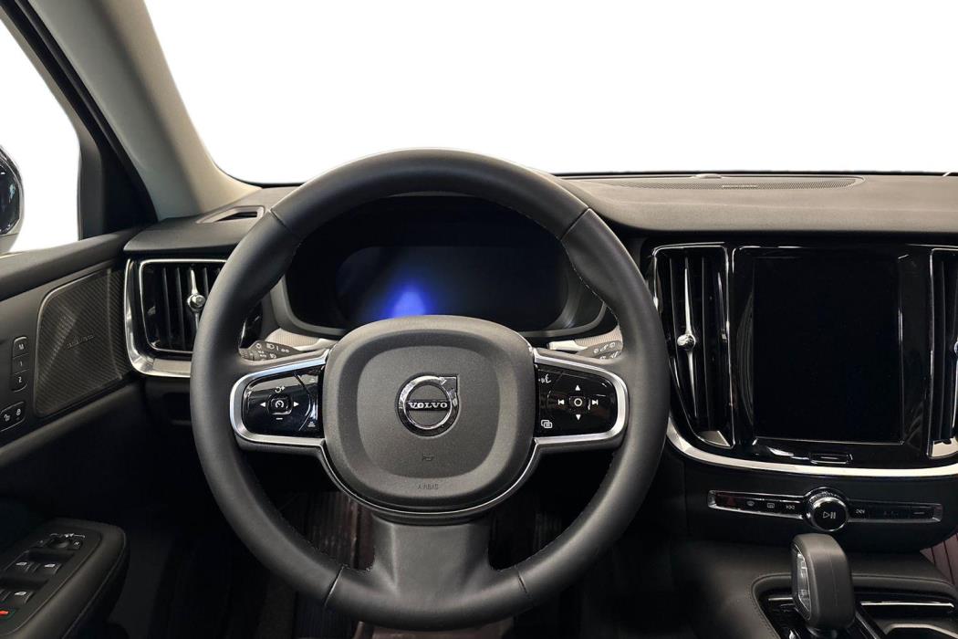 Volvo V60 2024