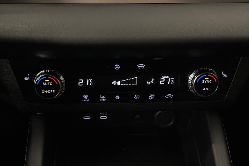 Mitsubishi Outlander 2025