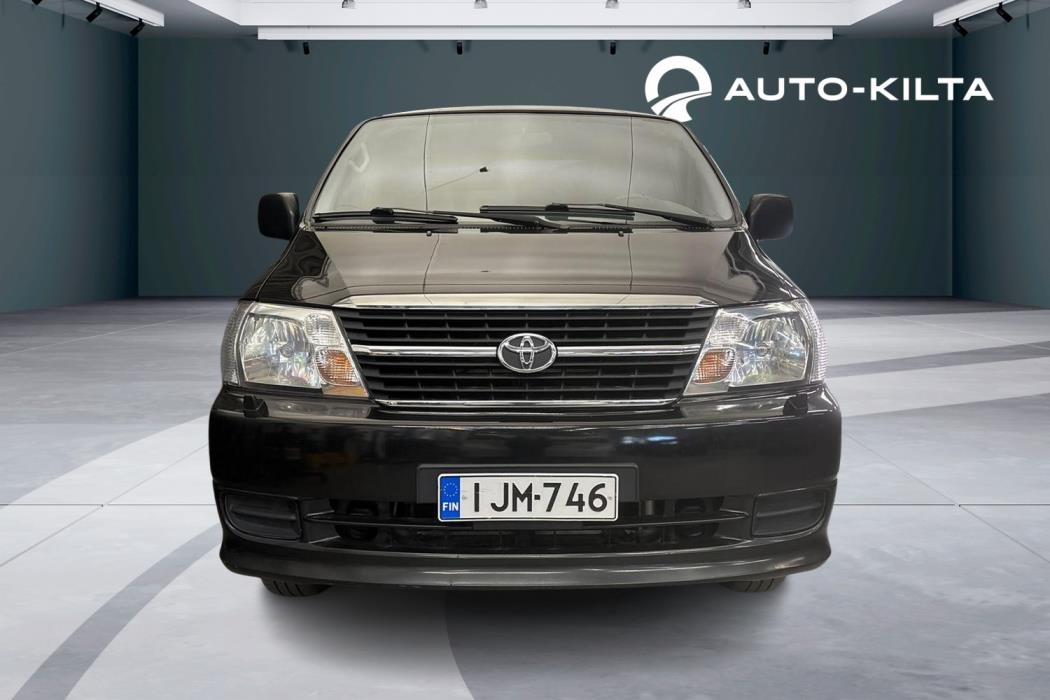 TOYOTA HIACE 2010