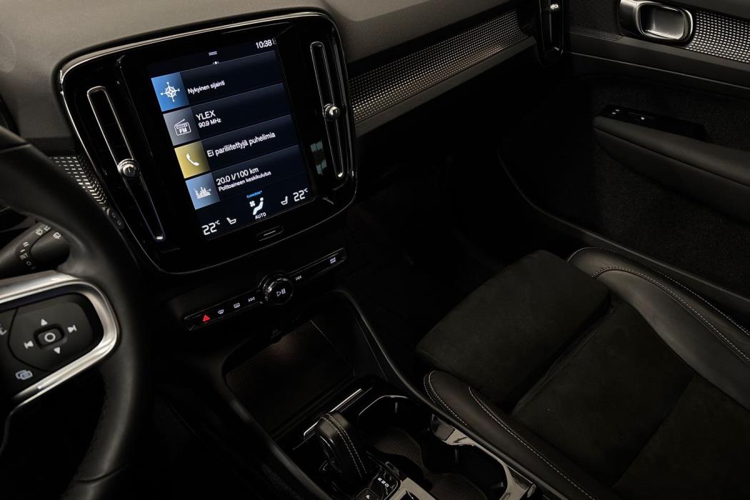 Volvo XC40 2021
