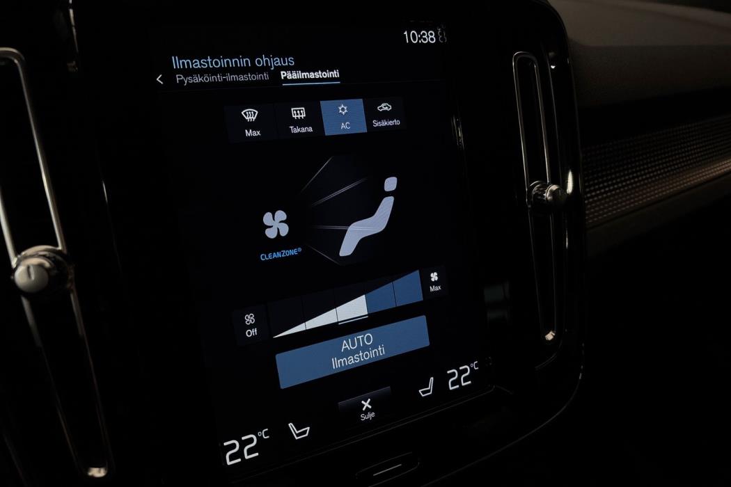 Volvo XC40 2021