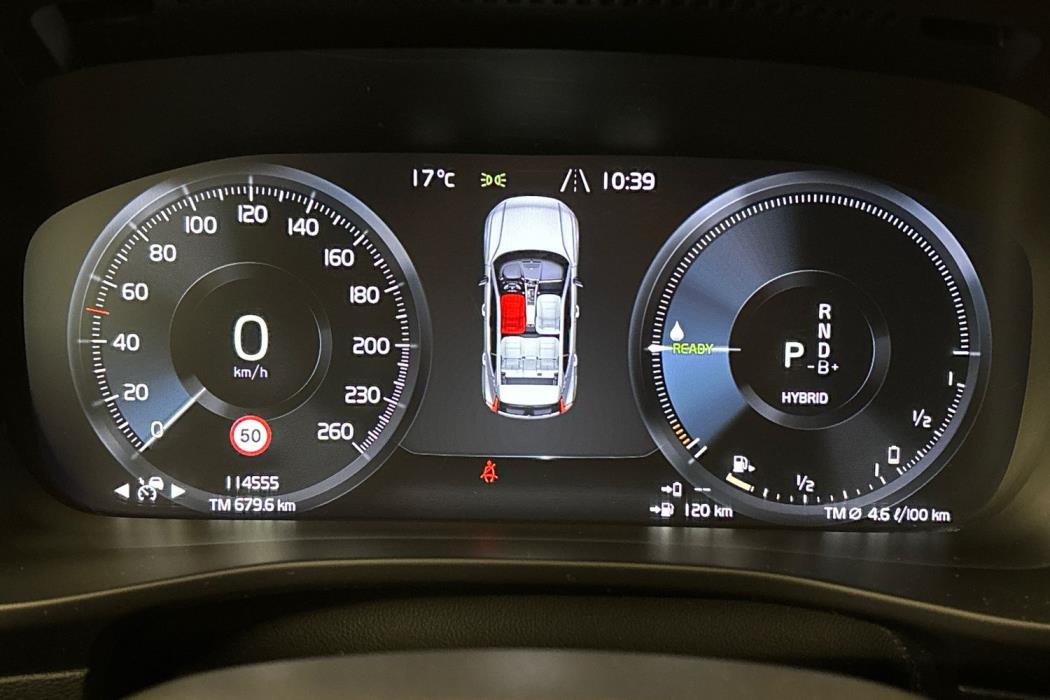 Volvo XC40 2021