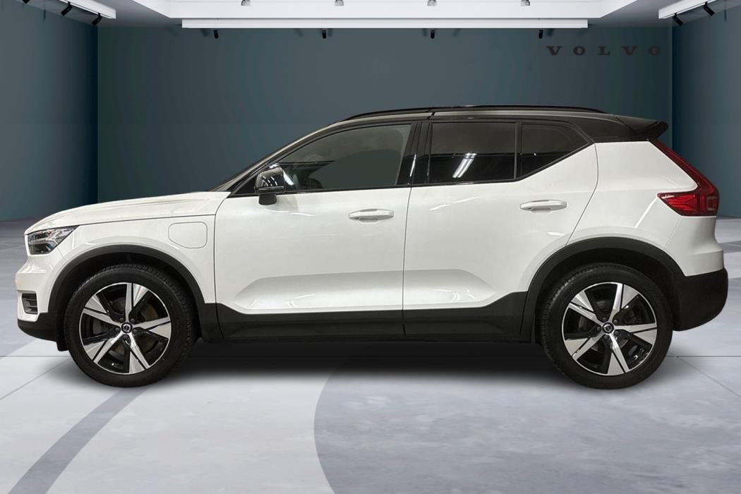Volvo XC40 2021