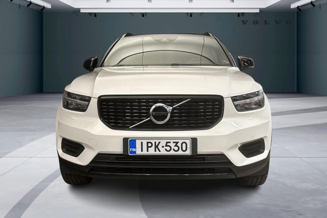 Volvo XC40 2021