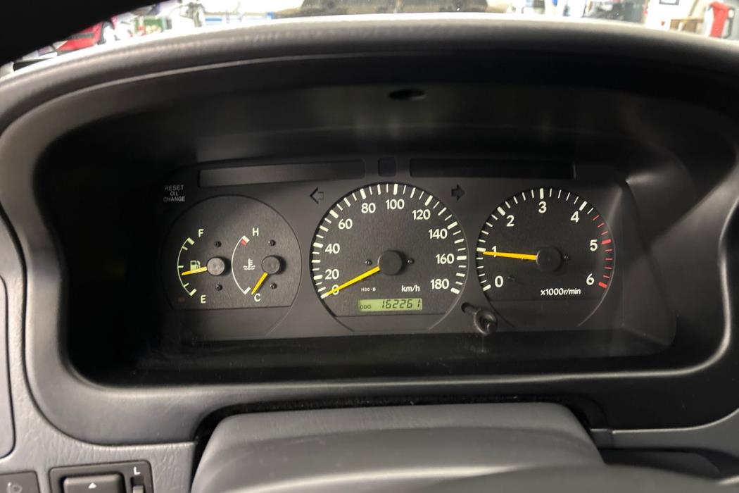 Toyota Hiace 2007