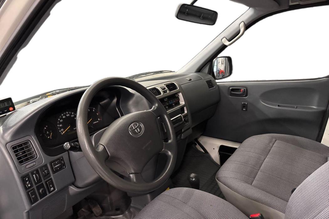 Toyota Hiace 2007