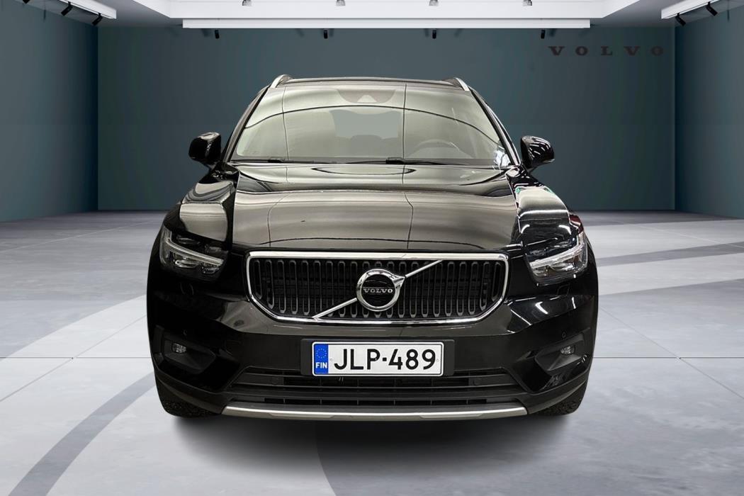 VOLVO XC40 2020