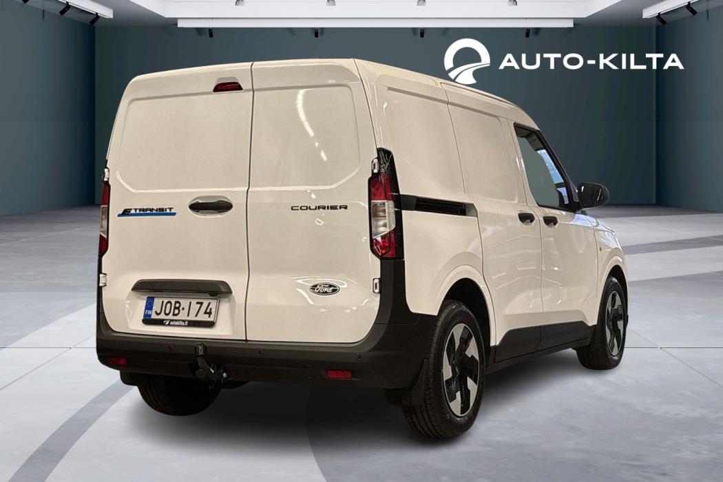 Ford Transit Courier 2025