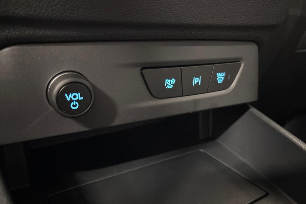 Ford Transit Courier 2025