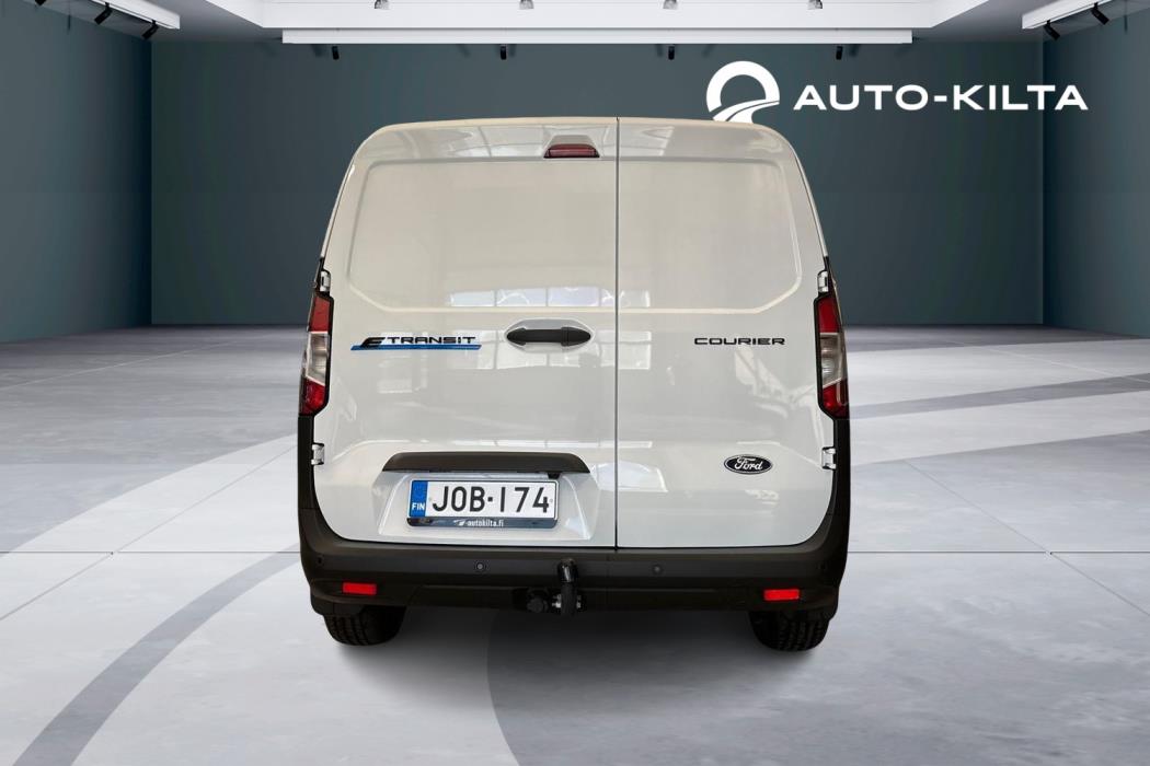 Ford Transit Courier 2025