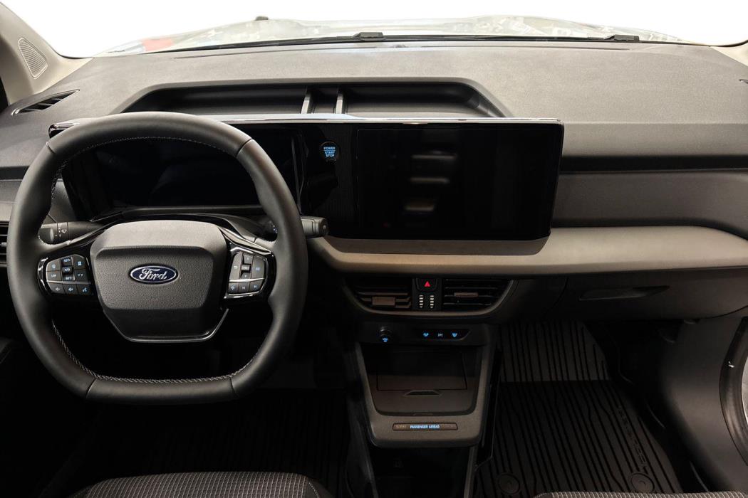 Ford Transit Courier 2025