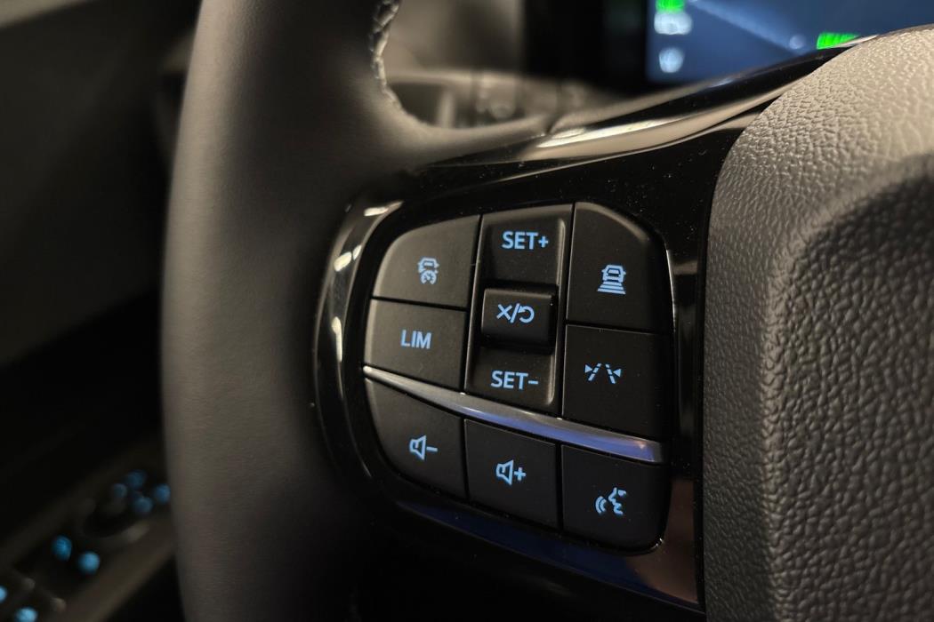 Ford Tourneo Courier 2025