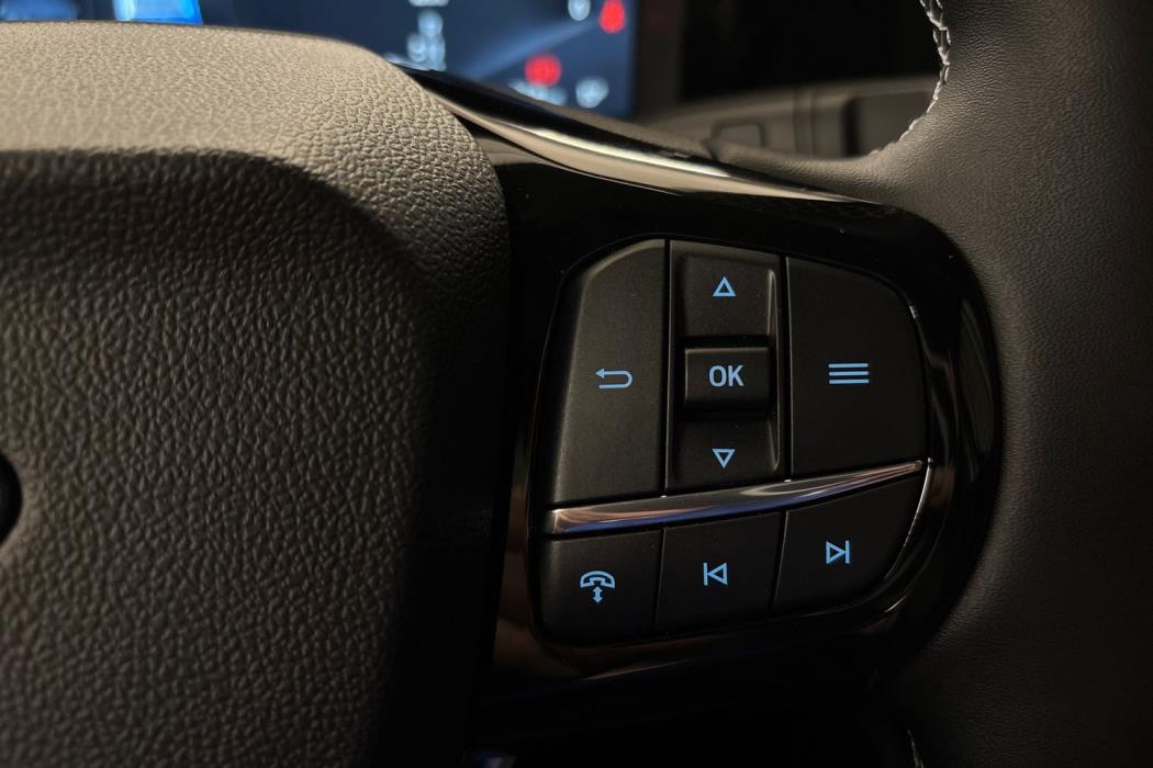 Ford Tourneo Courier 2025
