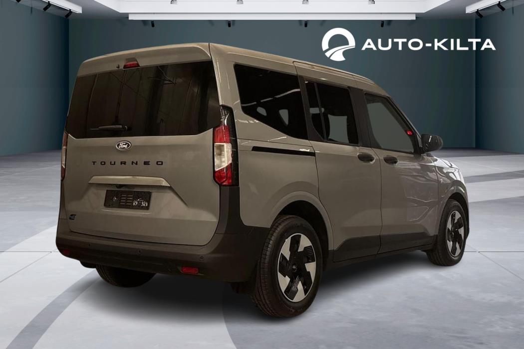 Ford Tourneo Courier 2025