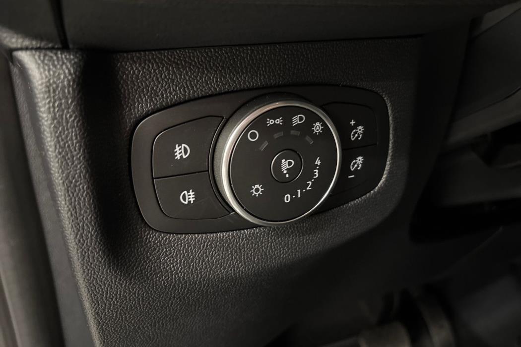 Ford Tourneo Courier 2025