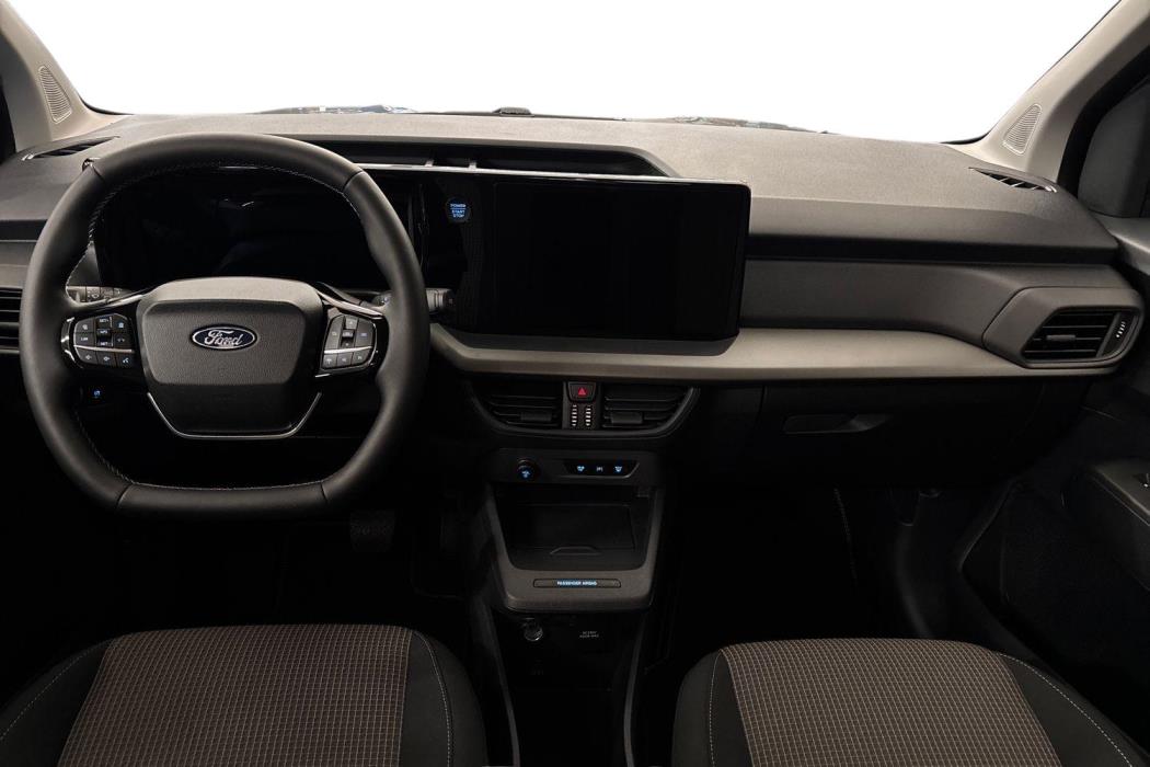 Ford Tourneo Courier 2025