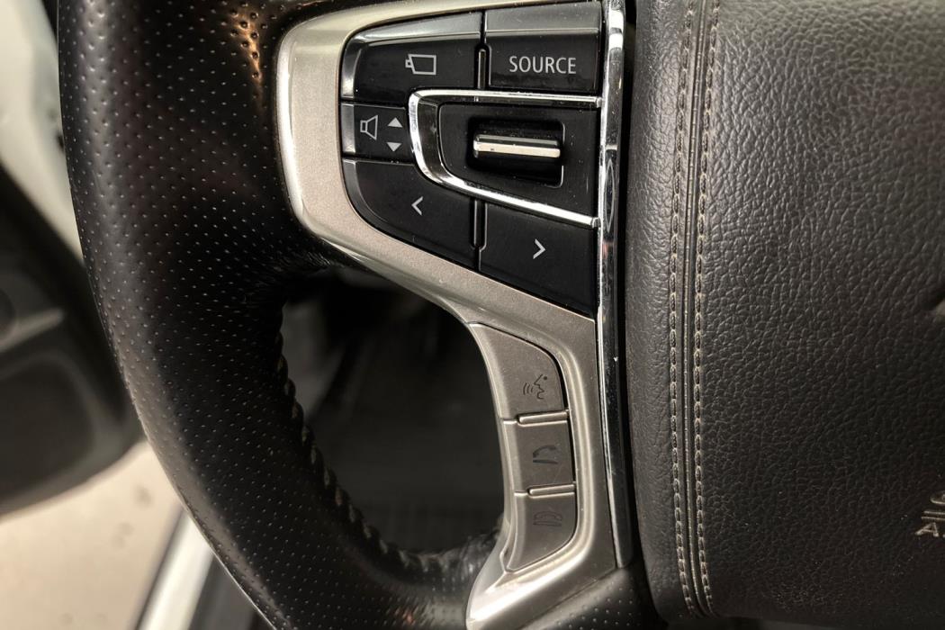 Mitsubishi L200 2021