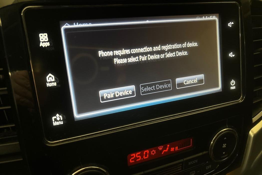 Mitsubishi L200 2021