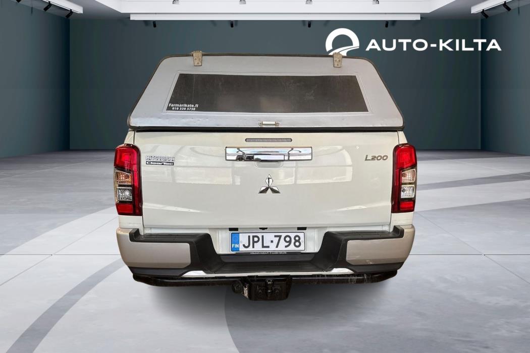 Mitsubishi L200 2021