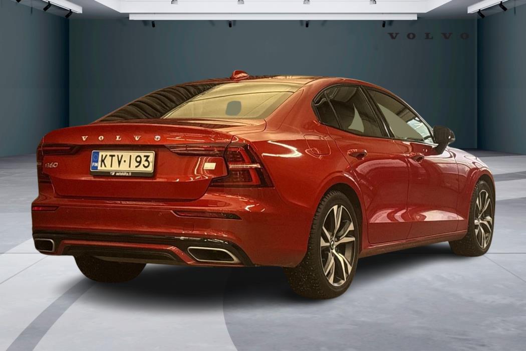 VOLVO S60 2021