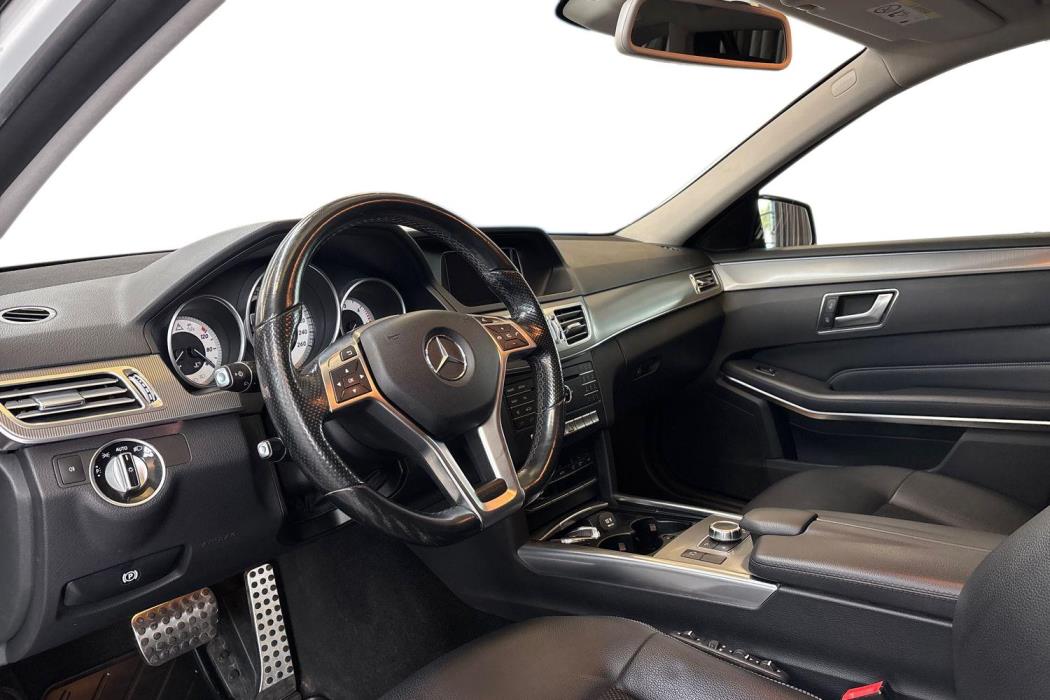MERCEDES-BENZ E 2015