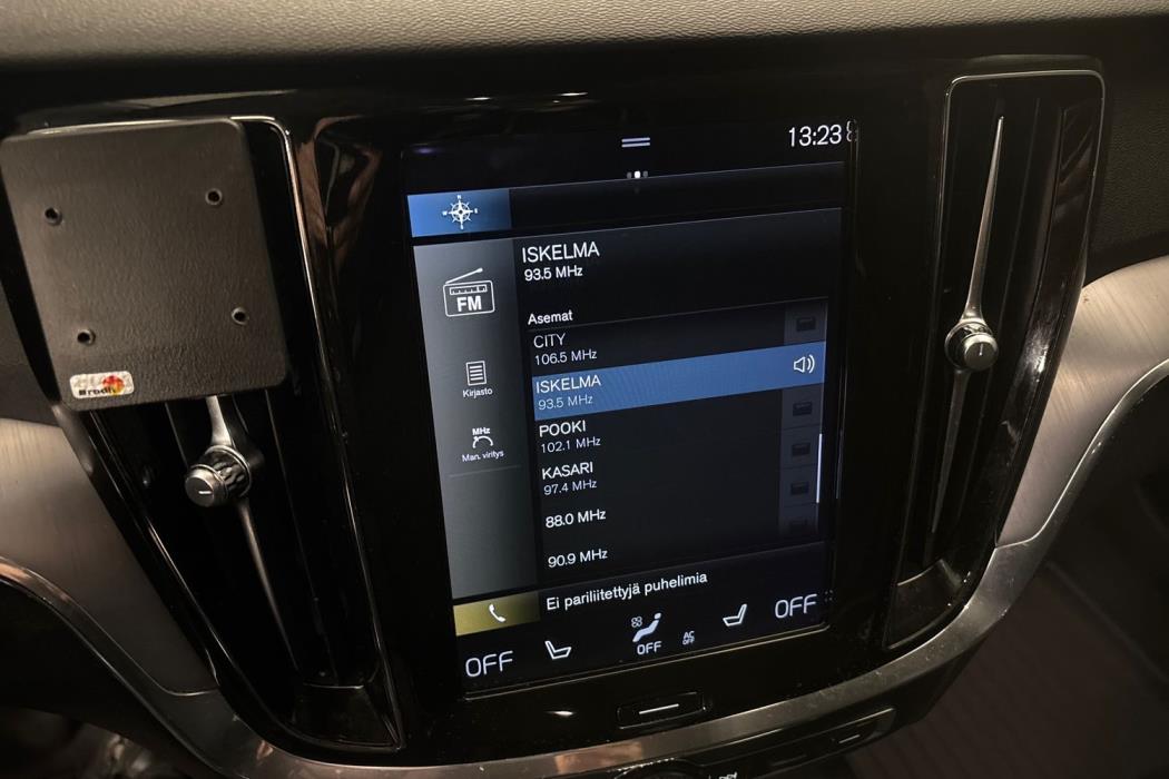 Volvo V60 Cross Country 2022