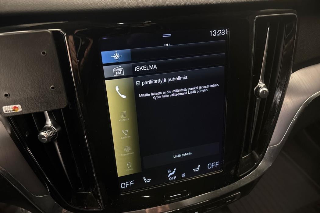 Volvo V60 Cross Country 2022