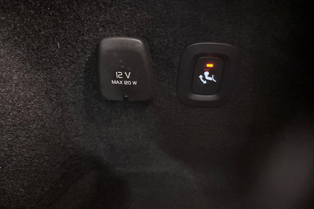 Volvo V60 Cross Country 2022