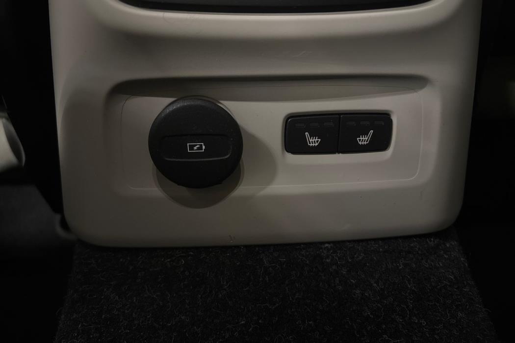 Volvo XC40 2021