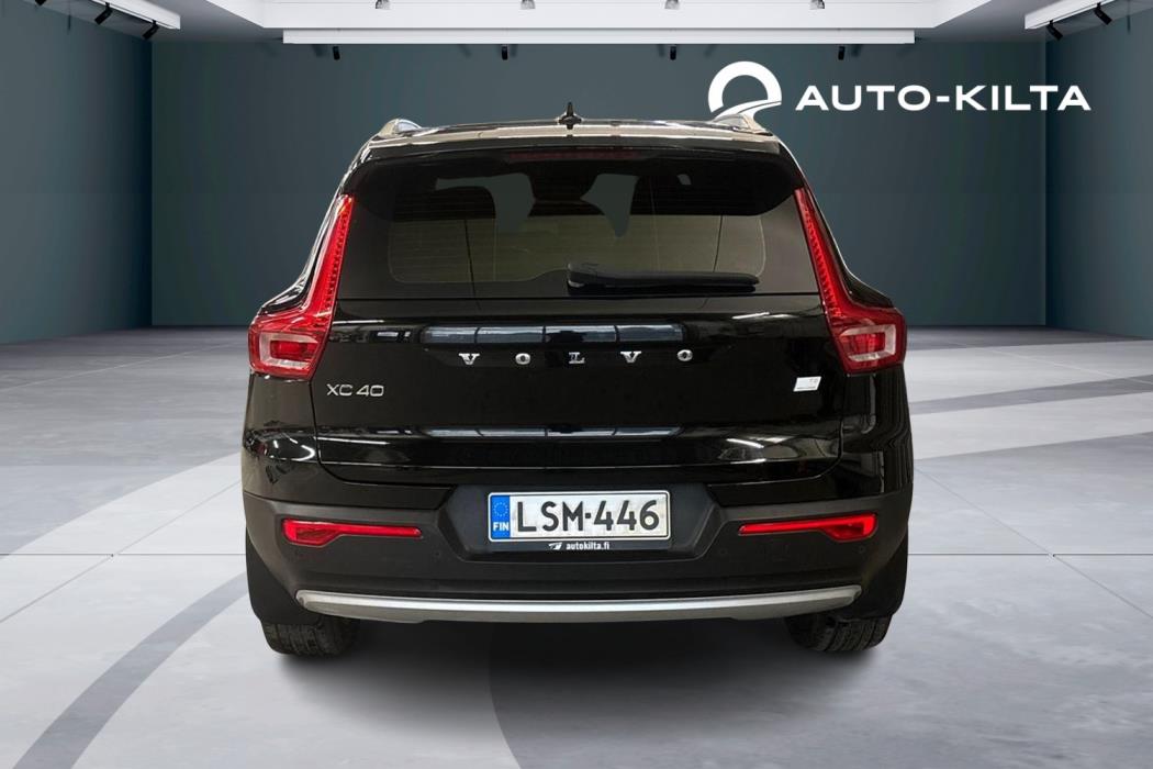 Volvo XC40 2021