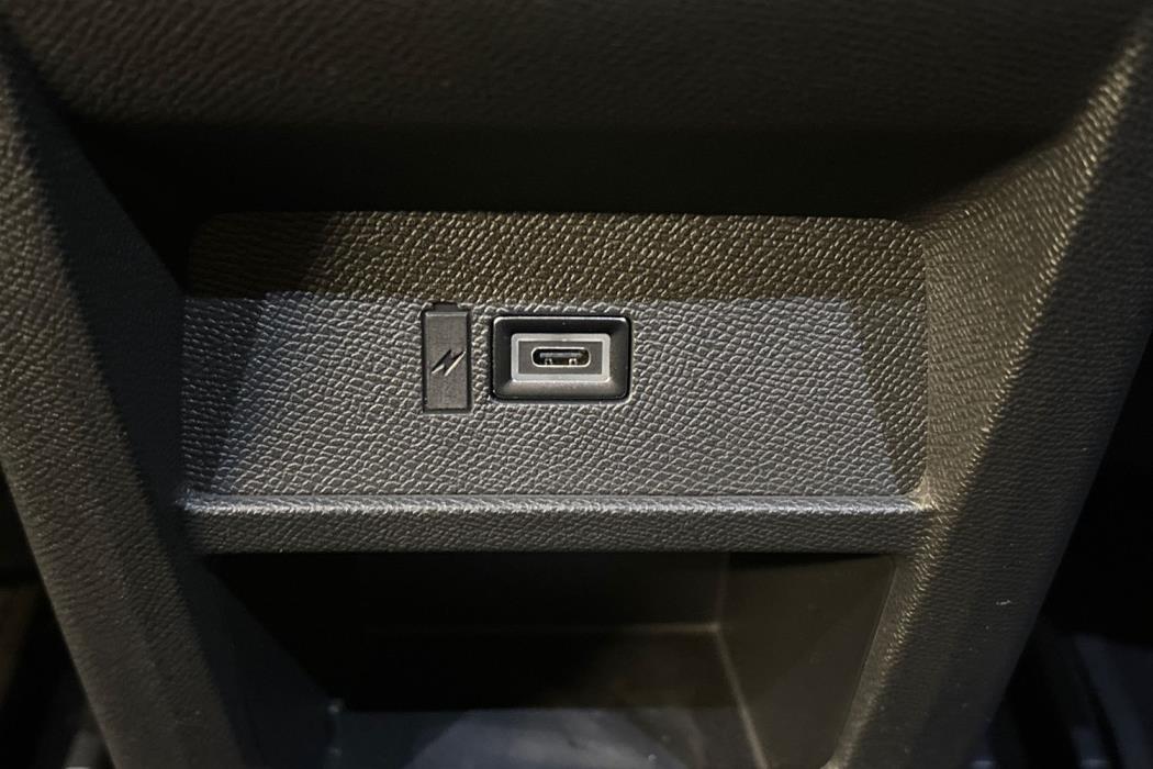 Opel Astra 2024