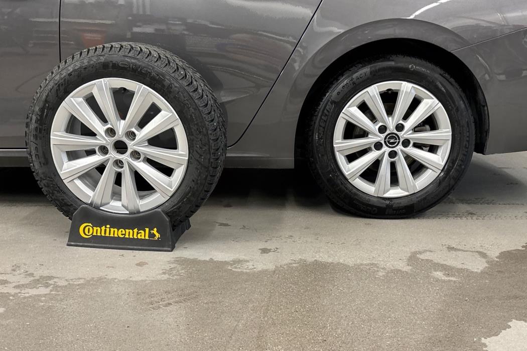 Opel Astra 2024