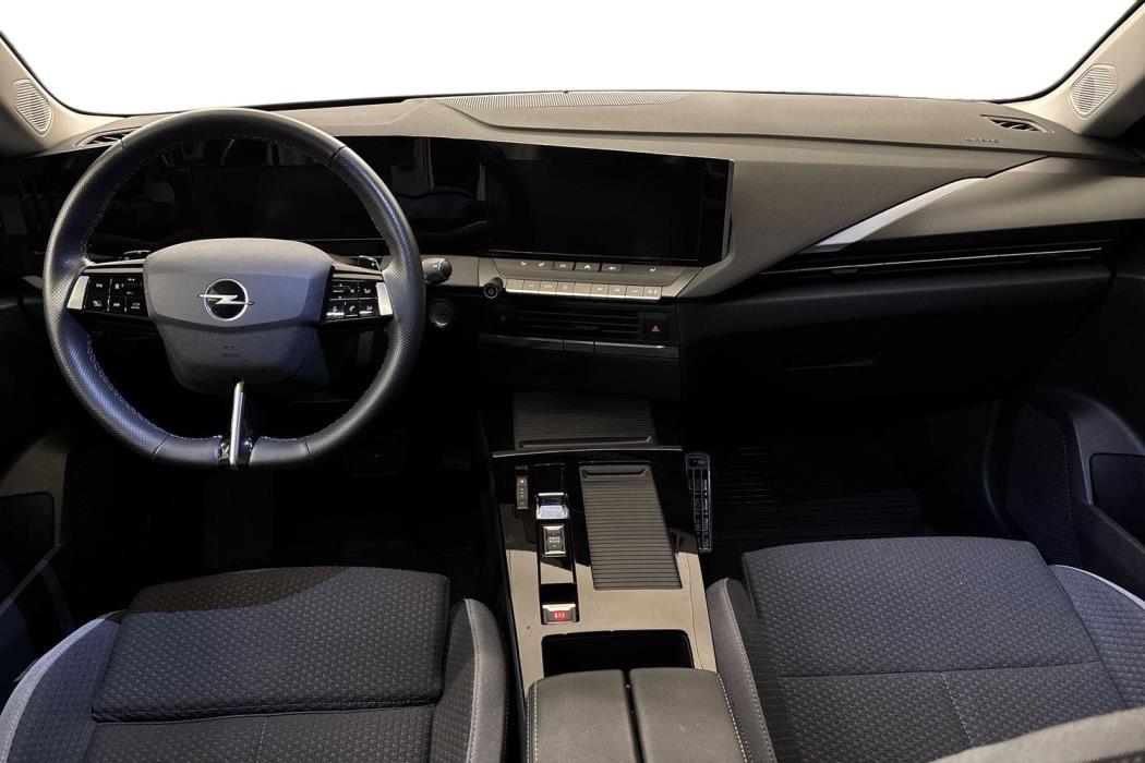Opel Astra 2024
