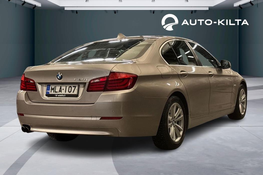 BMW 520 2013