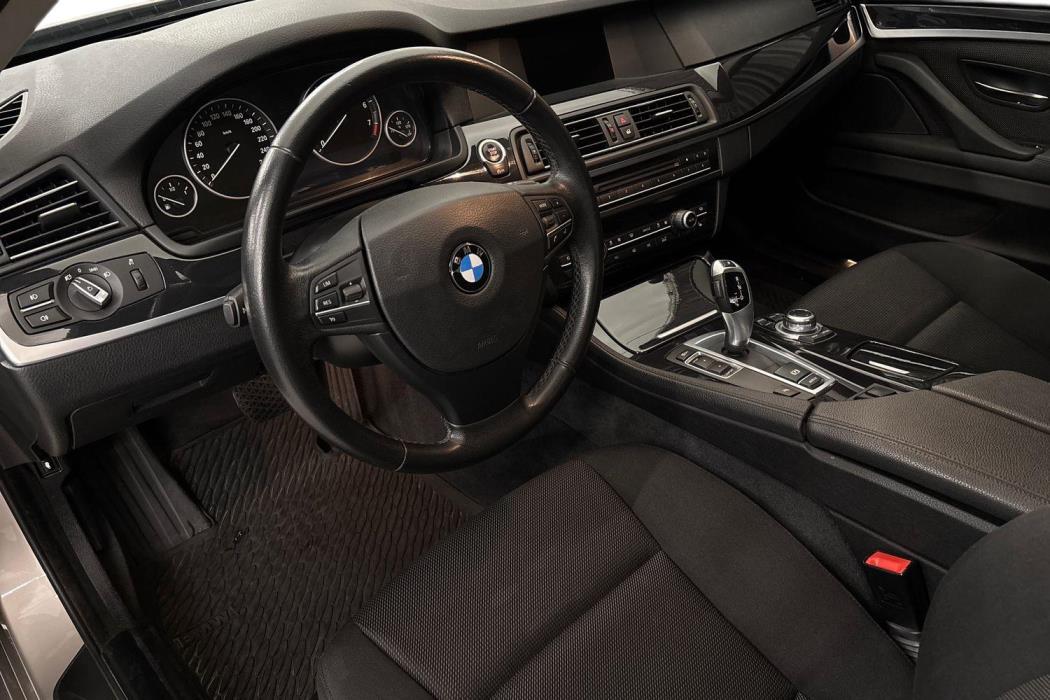 BMW 520 2013