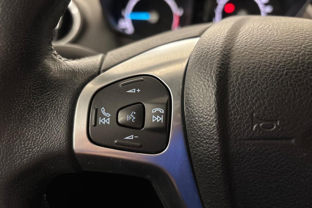 Ford Fiesta Van 2017