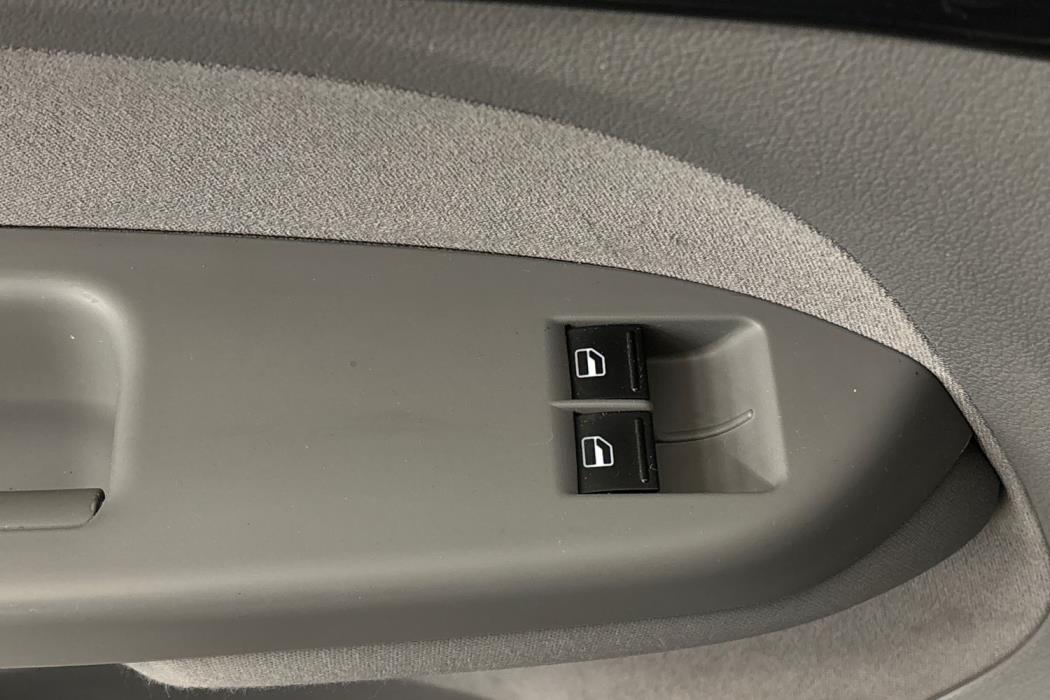 Volkswagen Caddy Maxi 2009