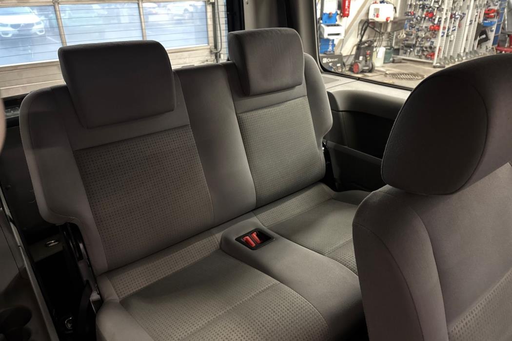 Volkswagen Caddy Maxi 2009