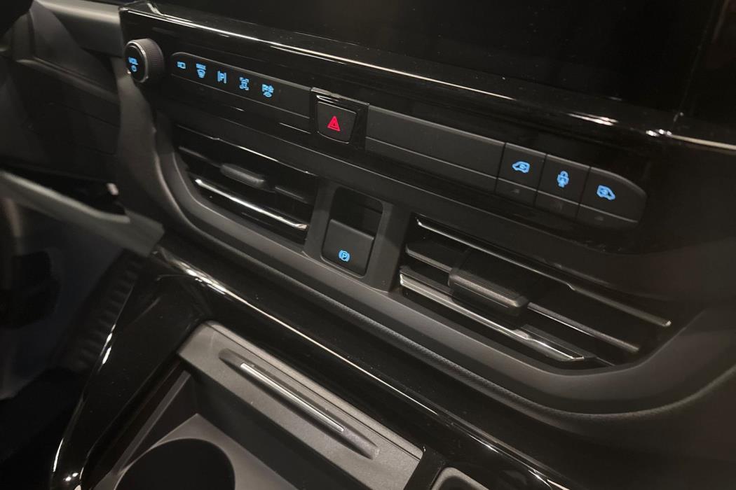 Ford Tourneo Custom 2026