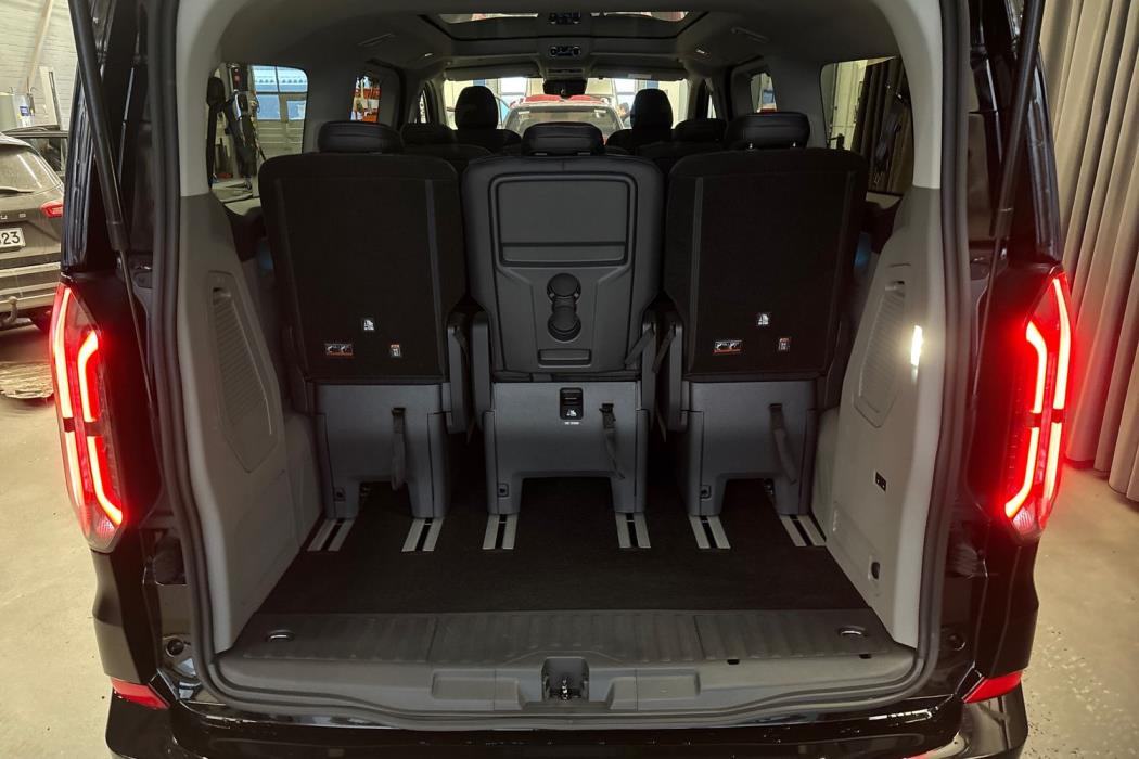 Ford Tourneo Custom 2026