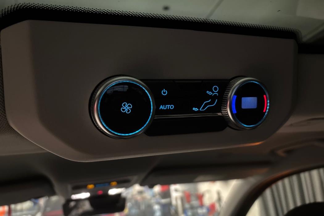 Ford Tourneo Custom 2026