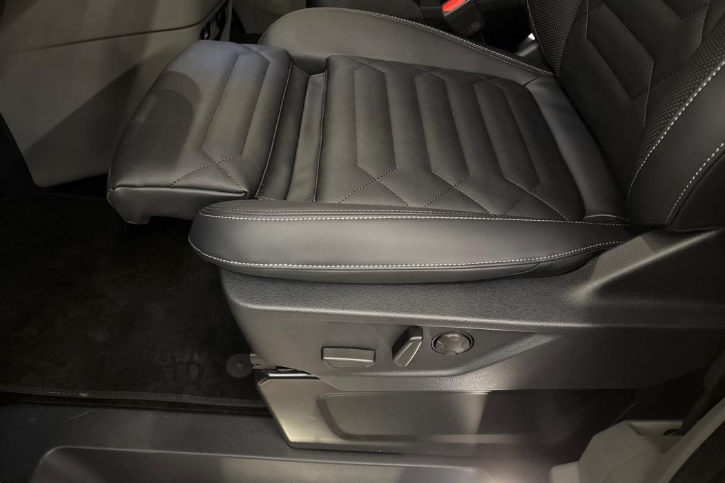 Ford Tourneo Custom 2026