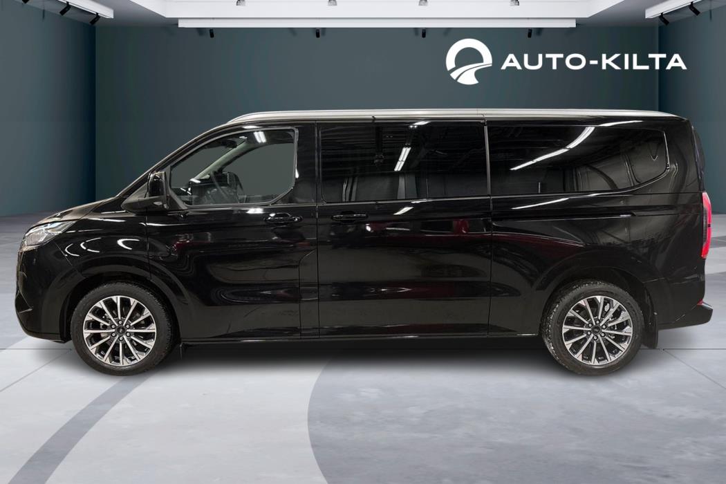 Ford Tourneo Custom 2026