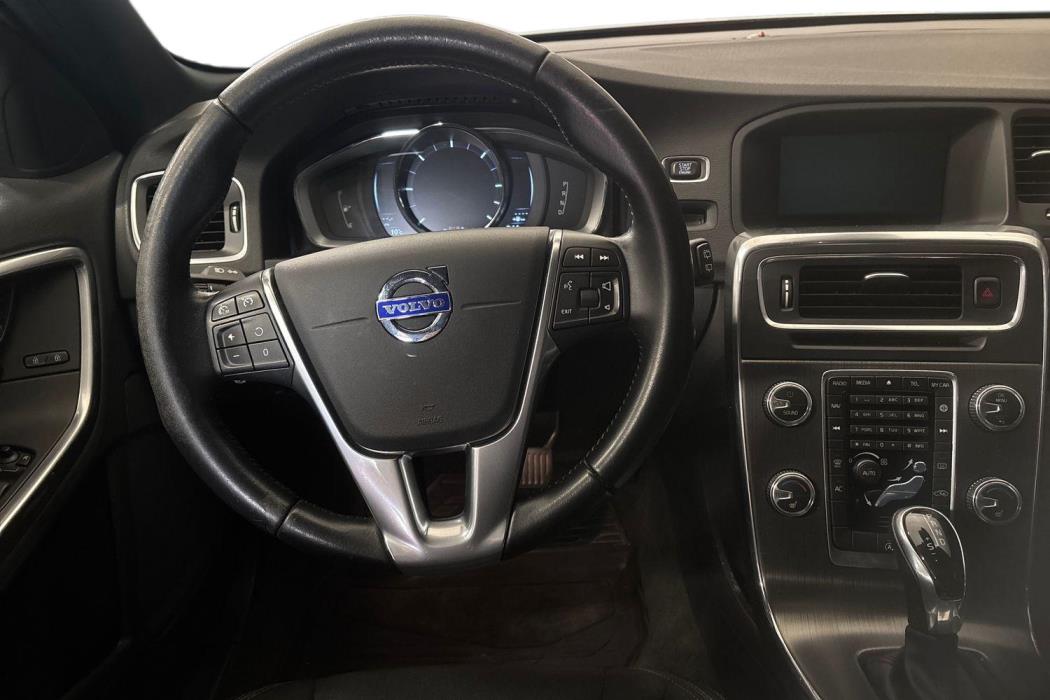 Volvo V60 2016